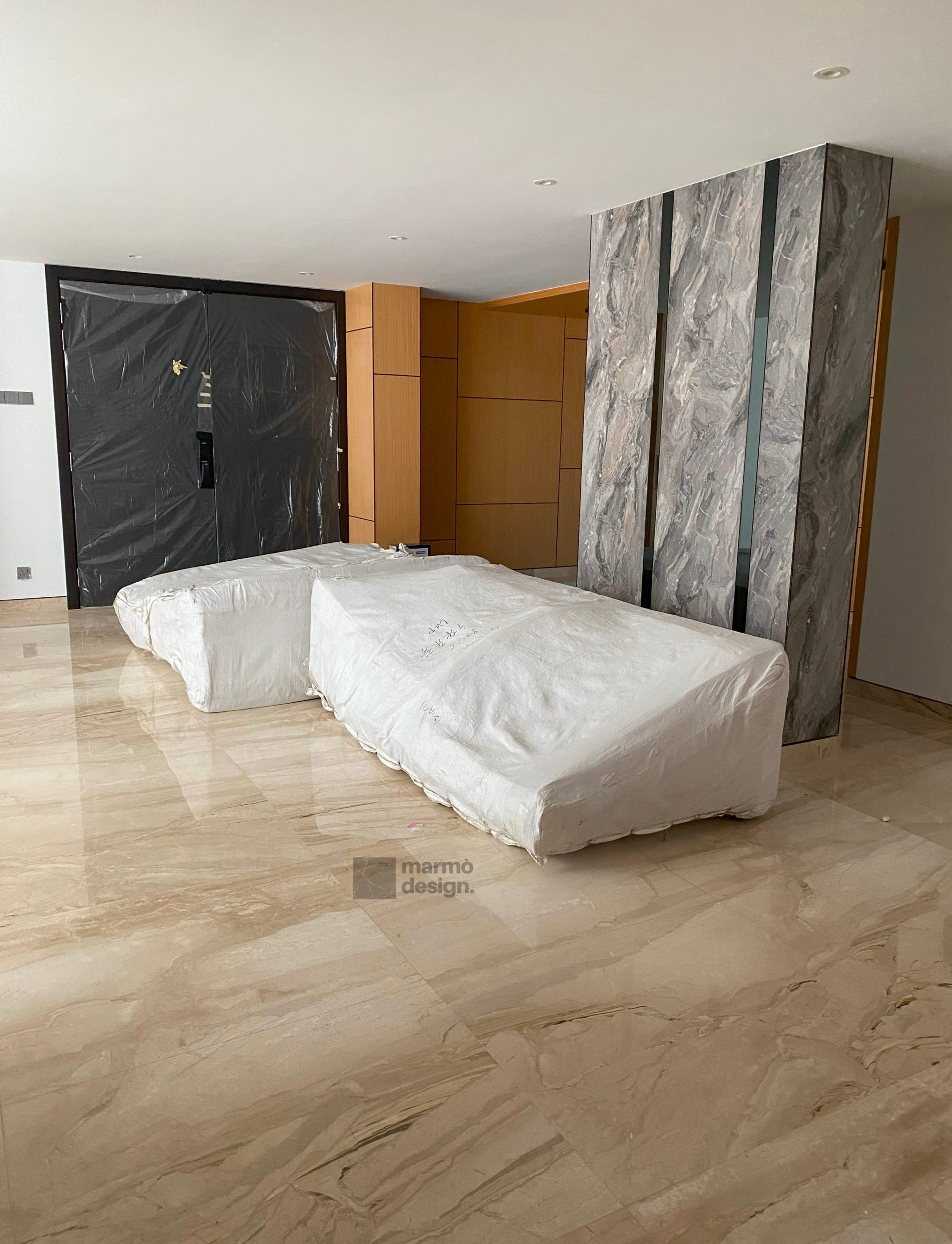 Daino marble flooring